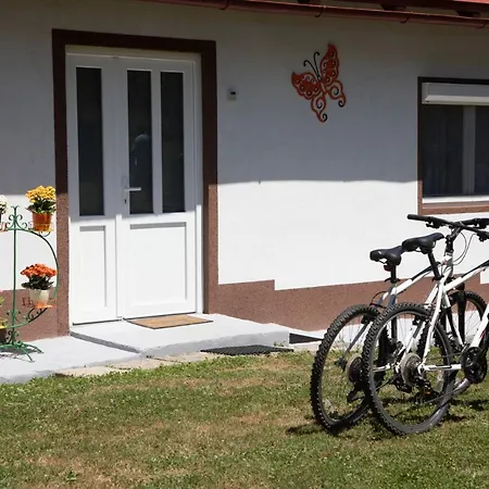 Colnar Lodge *