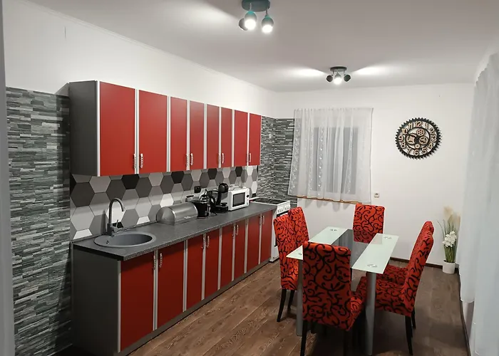 山林小屋 Colnar
